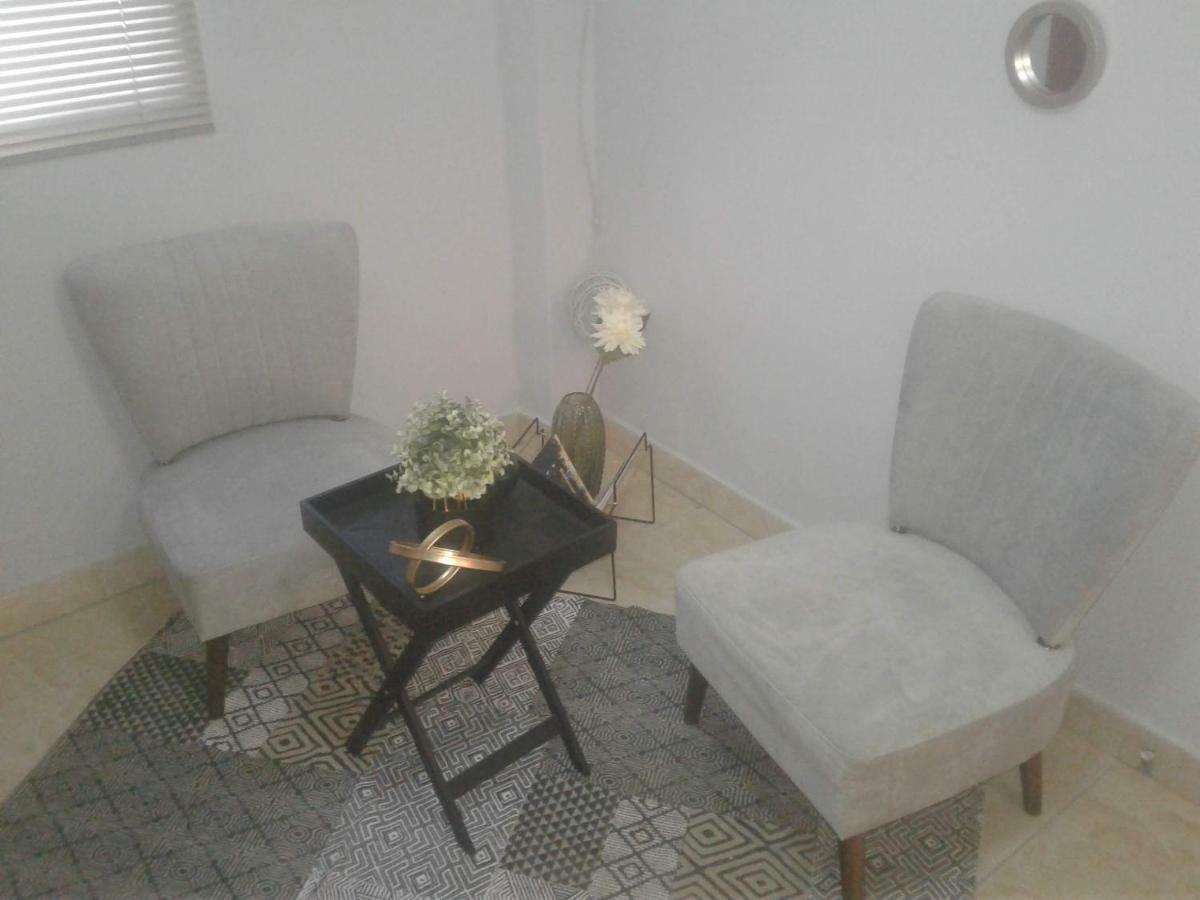 Denver Echo Exec. Guest House Масеру Экстерьер фото